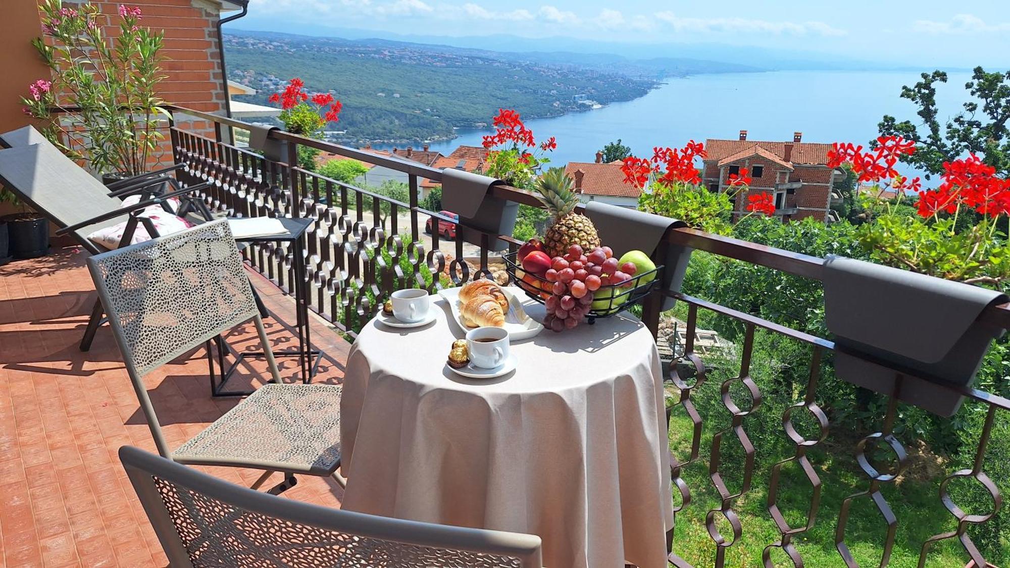 Apartma Marini *